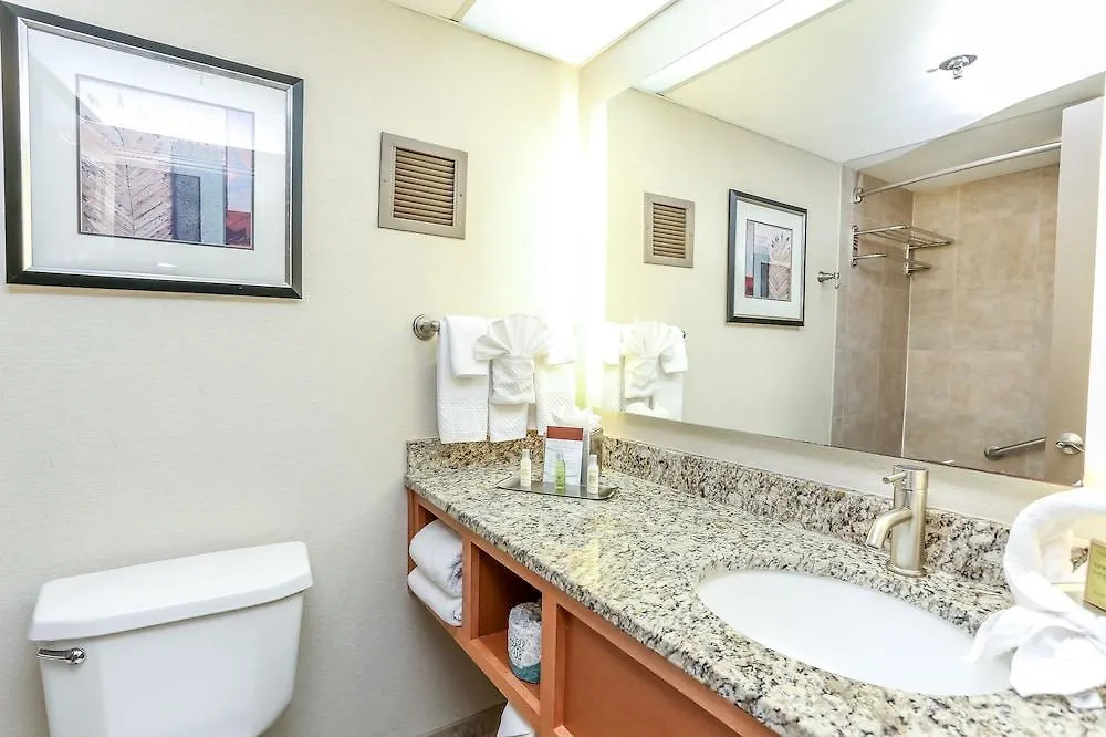 מלון Doubletree By Hilton וירג'יניה ביץ'